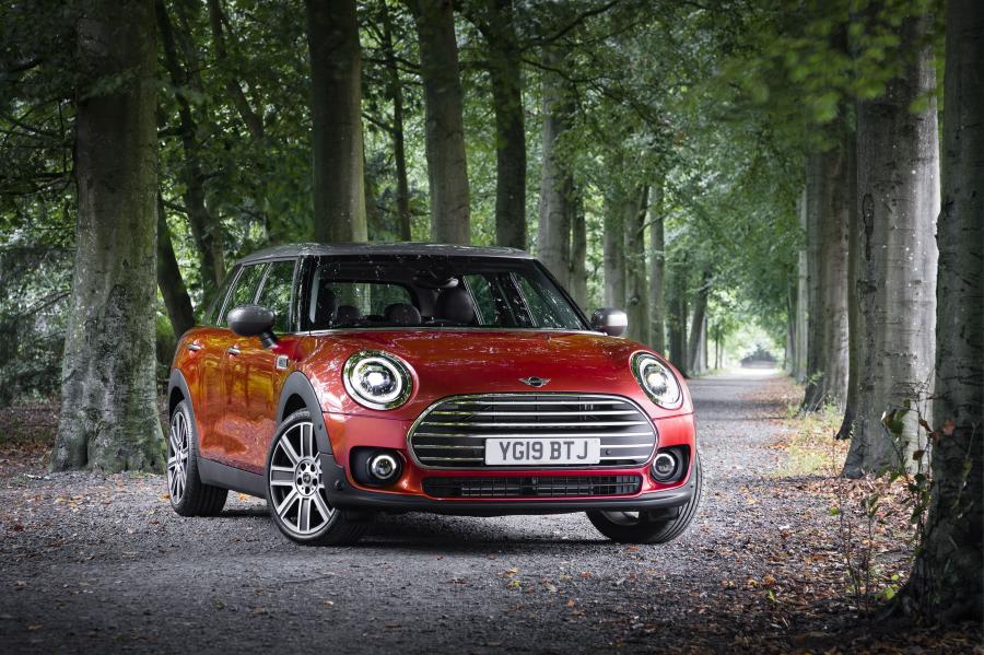  Mini Cooper Clubman (F54) 2019 года  (UK) (фото 1 из 29)